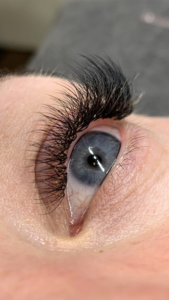 Volumen-Wimpernverlängerung – Ergebnis