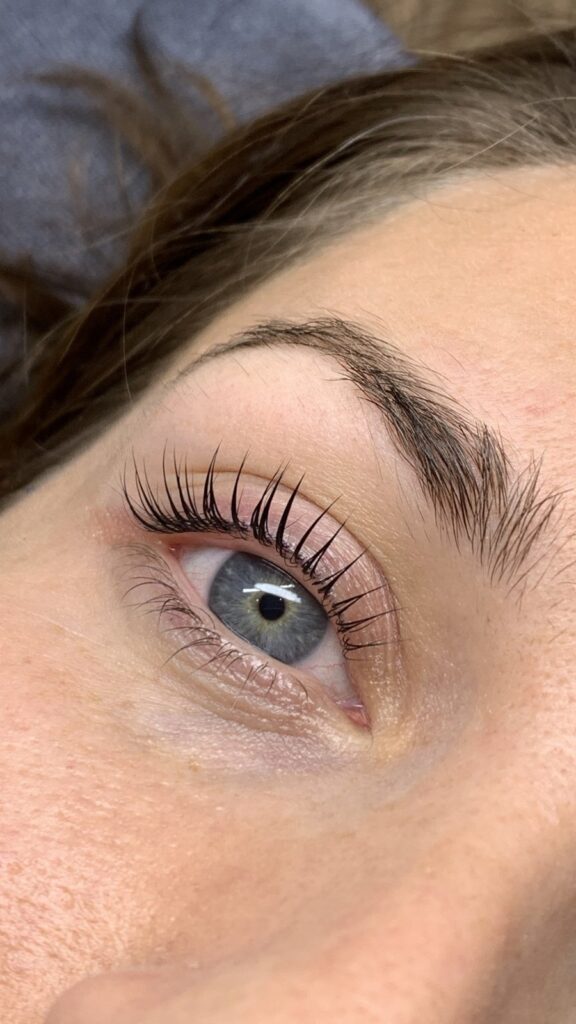 Wimpernlifting – Ergebnis
